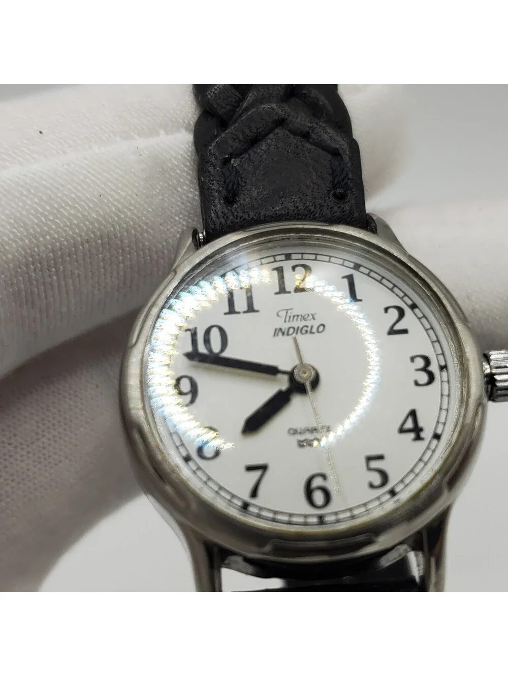 Timex Indiglo Womens Watch 23mm White Dial Silver Tone New Battery